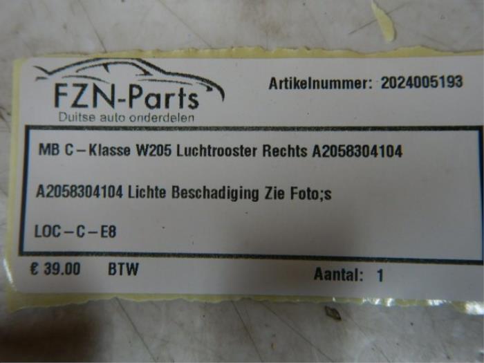 Luchtrooster Dashboard Mercedes C-Klasse (22735857)