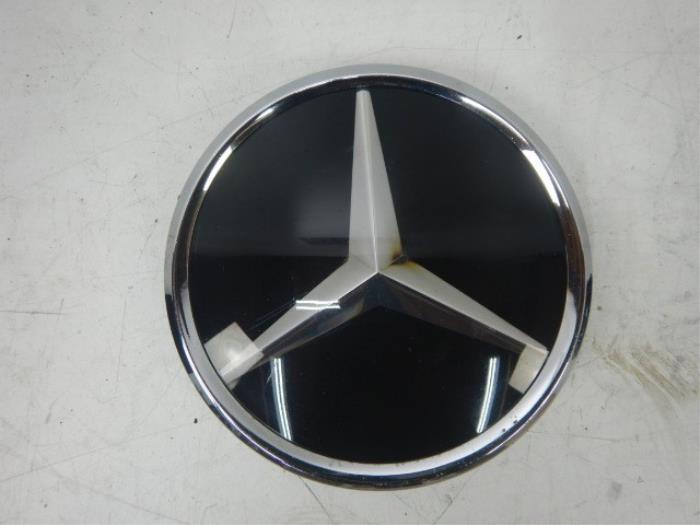 Mercedes-Benz A-klasse W176 Distronic ACC Logo Grille