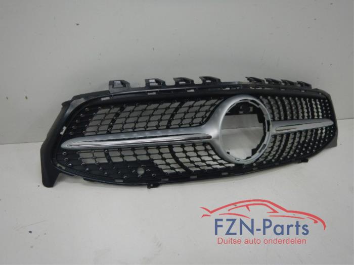 Mercedes-Benz W118 CLA-Klasse Diamond grille