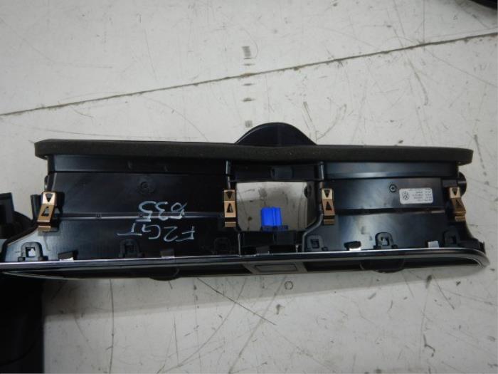 VW Touran 5TA Dashboard Inlegset Hoogglans Zwart