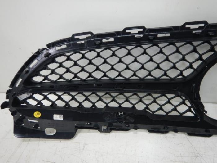 Mercedes-Benz C-Klasse W206 Diamond grille PDC Hoogglans Zwart Chrome