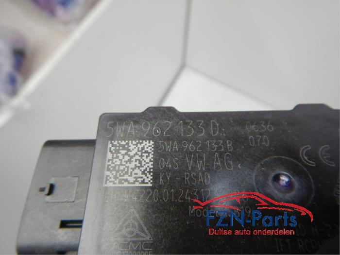 VW Golf 8 Keyless Entry module