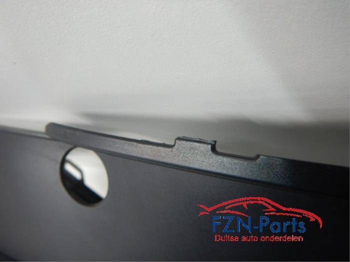 VW Passat B8 Grille Chrome