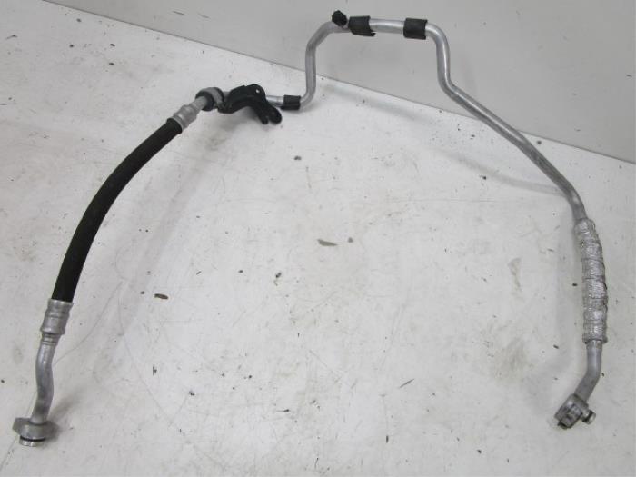 VW Passat B7 Aircoleiding