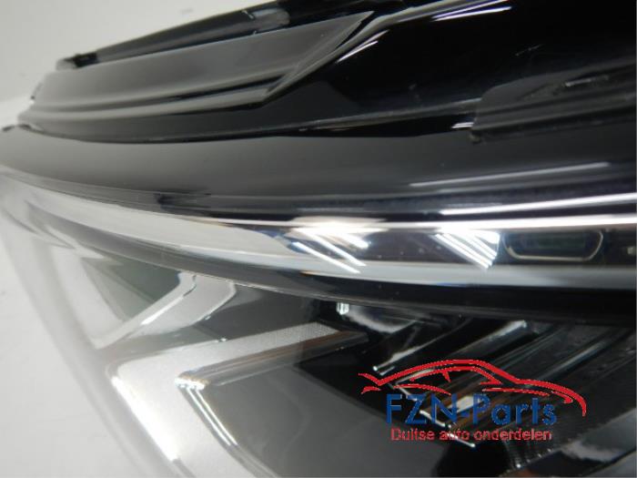 VW Golf 8 LED Koplamp Links
