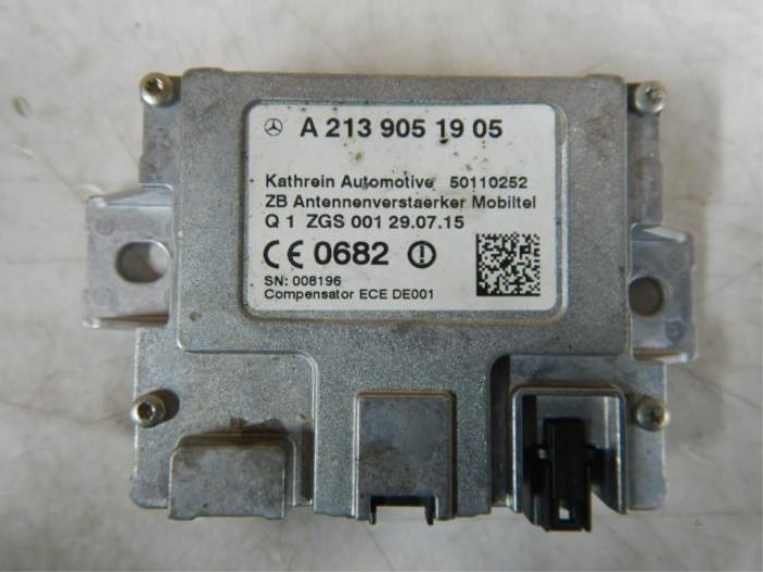 Antenne Versterker Mercedes C-Klasse (22732645)
