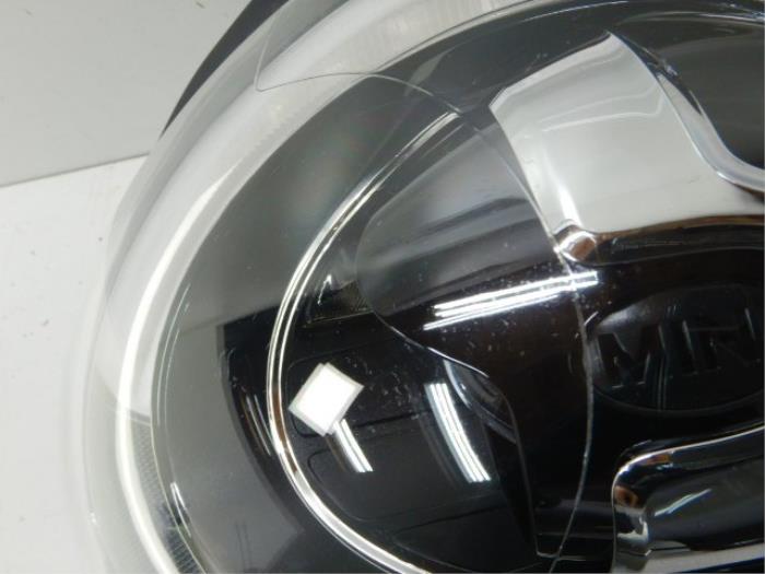 Mini Clubman F56 Koplamp Links 6311749488302 6311749488302KaalKoplamp, Rechts, Clubman F56 One 34994 01-03-2009 01-02-2010
Cooper D 23447 01-10-2007 01-02-2010
Cooper SD 9897 01-02-2011 01-06-2014
Cooper S John Cooper Works