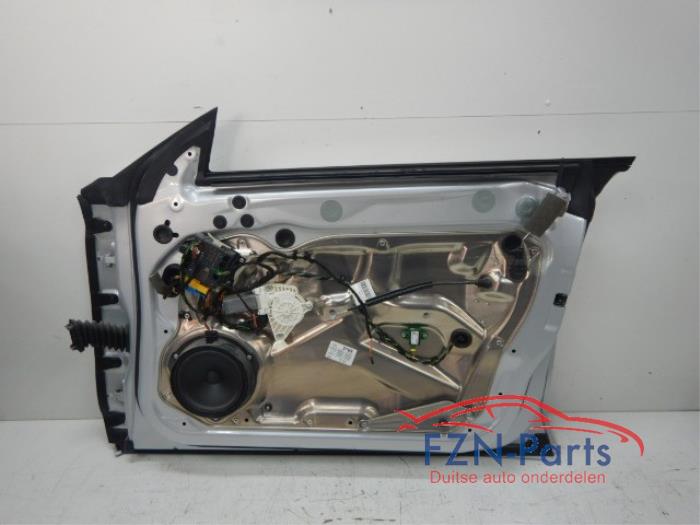 Mercedes-Benz W218 CLS-Klasse Portier Rechts-Voor Kleur: Iridiumsilber 9775