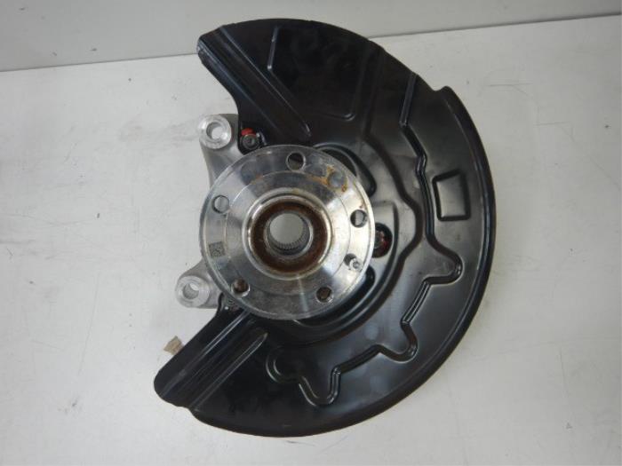 VW ID4 Fusee met Lager Rechts
