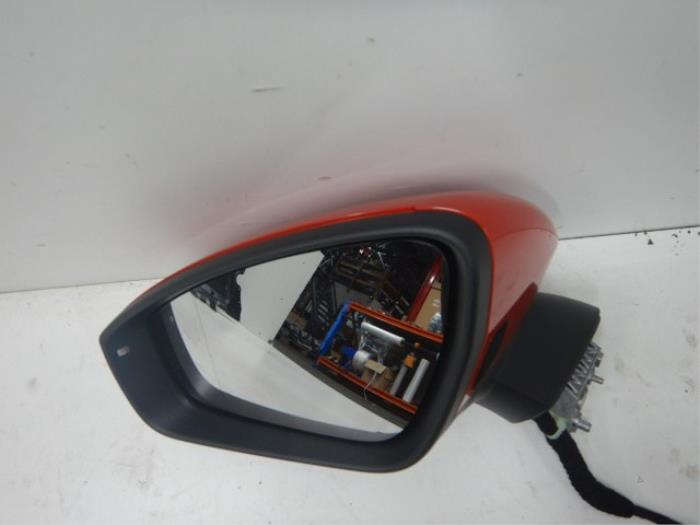 VW Tiguan 571 Spiegel Links L Inklapbaar