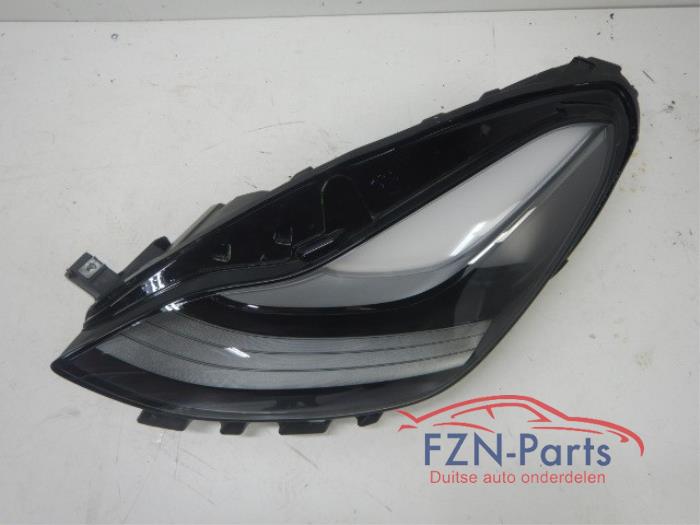 Tesla Model 3 Facelift Koplamp Links Volled