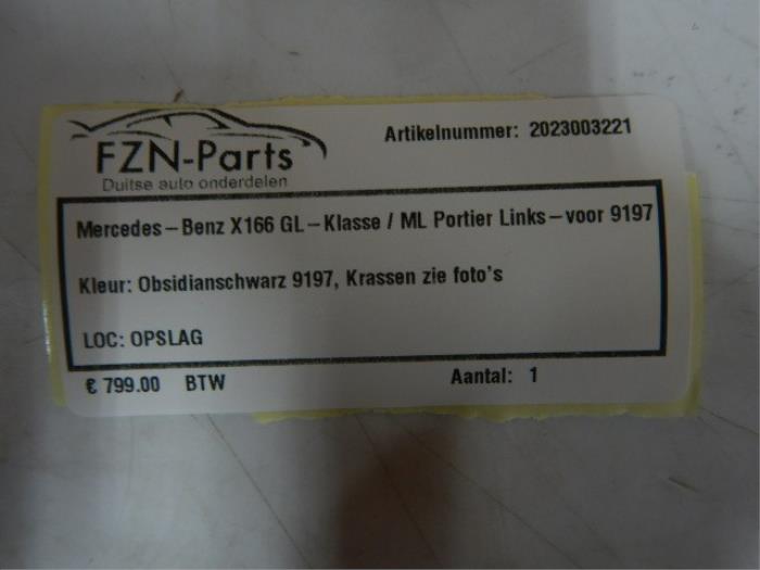 Portier 4Deurs links-voor Mercedes GL-KLASSE (22723260)