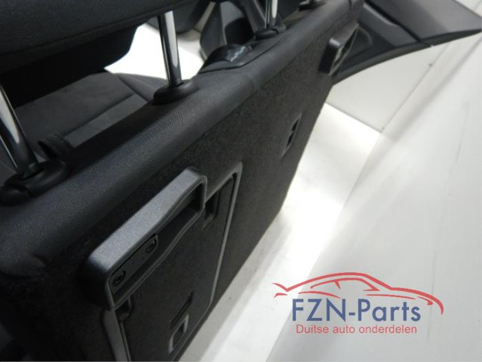 VW Golf 8 Variant Interieur Stof Alcantara Memory Voorstoelen Elektrisch Verstelbaar en VerwarmbaarGeen AirbagsPast ook in Hatchback, alleen deurpanelen achterzijde niet 1.5 eTSI 143268 01-12-2020 07-03-2024
1.5 TSI 141854 01-08-2020 07-03-2024
2.0 TSI 4motion 145038 01-06-2021 07-03-2024
2.0 TDI 141859 01-08-2020 07-03-2024
2.0 TDI 4motion 146243 01-06-2021 07-03-2024
2.0 TSI 145036 01-06-2021 07-03-2024
1.0 eTSI 142894 01-09-2020 07-03-2024
2.0 GTI 141858 01-09-2020 19-11-2023
1.5 TGI 144886 01-09-2020 07-03-2024
2.0 TSI R 4motion