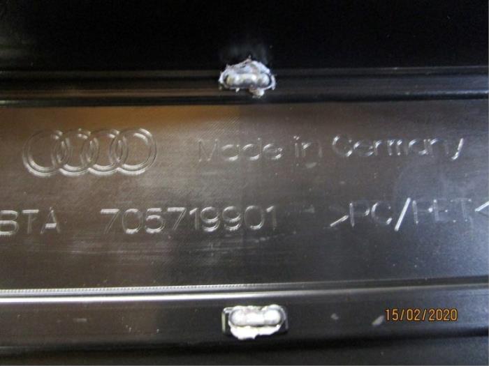Grille Audi A4 (22726639)