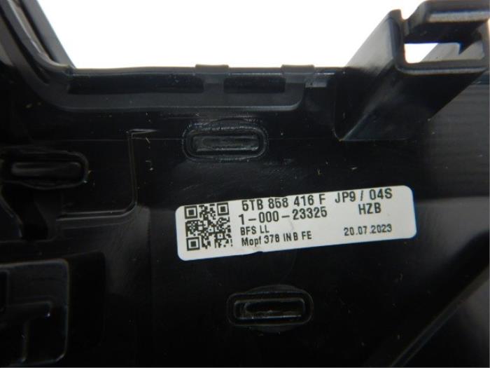 VW Touran 5TA Dashboard Inleg Grijs