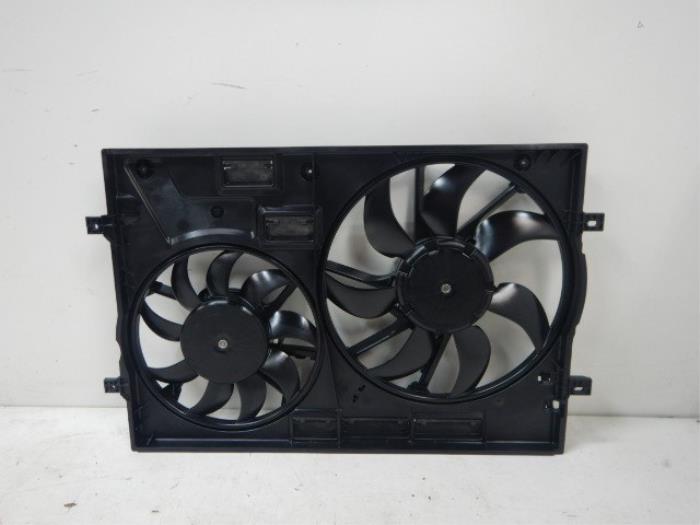 Kachel Ventilatiemotor Volkswagen Golf (22743947)