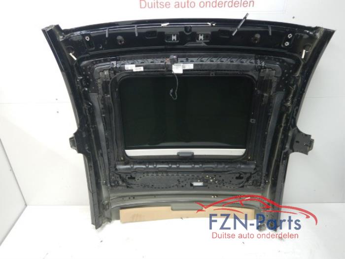 Seat Leon 5F Panoramadak Zwart Gordijn Kleur: LC9X Deep Black Pearl5F