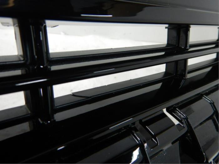 Man TGE Grille Hoogglans Chroom