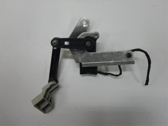 BMW X5 Niveausensor Koplamphoogteversteller
