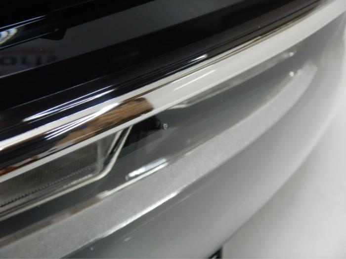 VW T-Roc Koplamp Links L Halogeen H7
