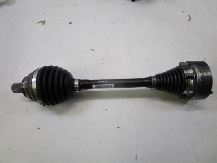 VW Golf 8 Aandrijfas Links voor