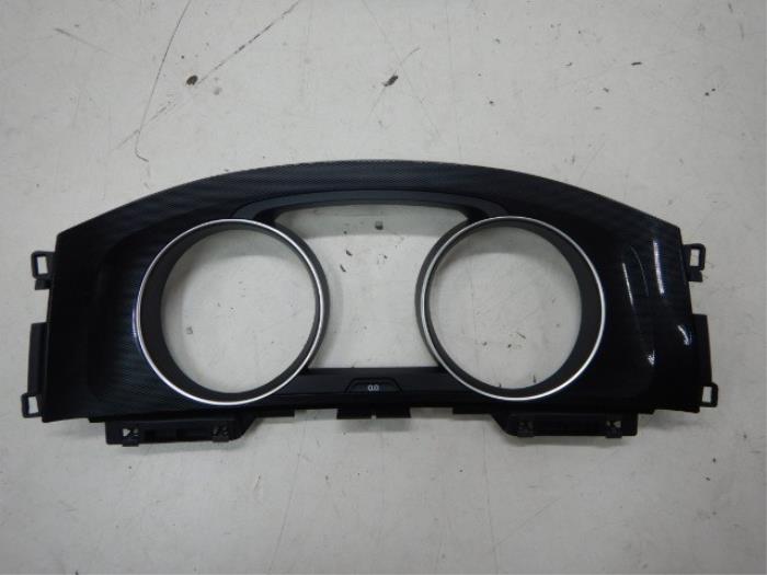 VW Golf 7 Dashboard Inleg Kilometer Tellerunit Carbon
