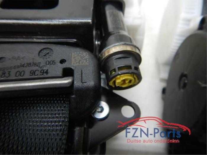 MB C-klasse W206 Cabrio/Coupe Gordel Set L + R