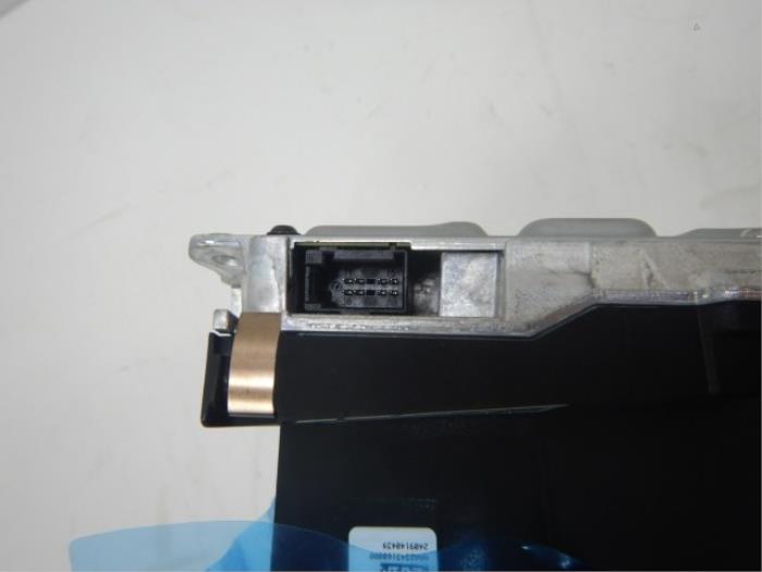 VW Golf 8 Facelift Head Up