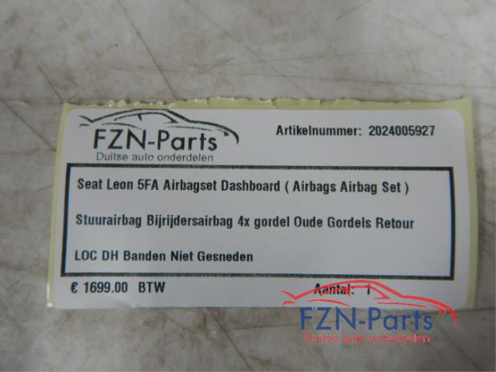 Seat Leon 5FA Airbagset Dashboard ( Airbag airbags set ) StuurairbagBijrijdersairbag4x gordel Ouder gordels retour, banden gesnedenAirbag set dashboard compleet