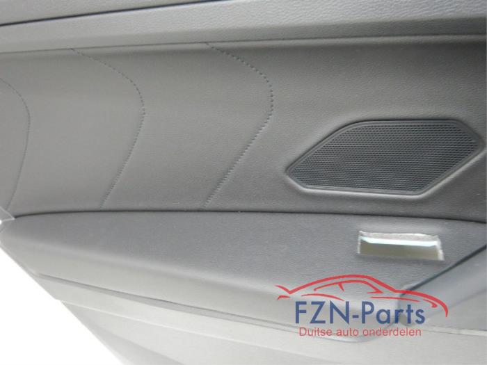 VW Tiguan 5NN Allspace Deurpanelen Set Leer L/R Achter