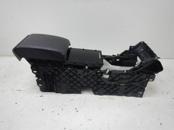 AUX/USB aansluiting Landrover Evoque (22738844)