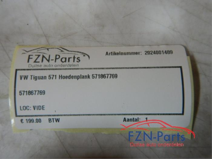 VW Tiguan 571 Hoedenplank