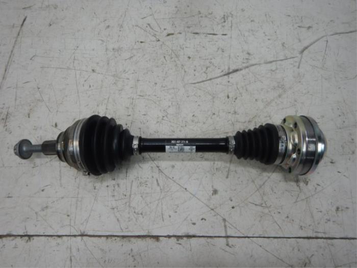 VW Tiguan 5NA Aandrijfas Links-voor