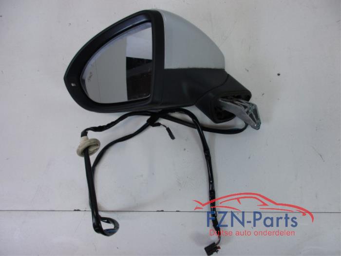 VW Golf Sportsvan Spiegel Links Side-Assist