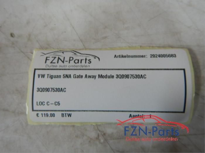 VW Tiguan 5NA Gate Way Module