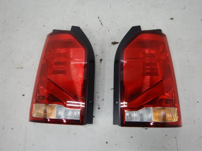VW Transporter T6.1 LED Achterlichten Set L+R