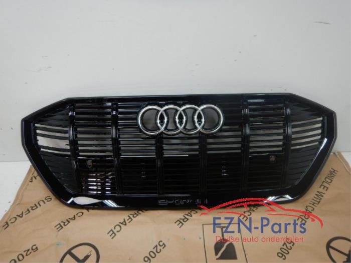 Audi E-Tron / E-tron Sportback 4KE Black Pakket Grille Onderlip Diffuser