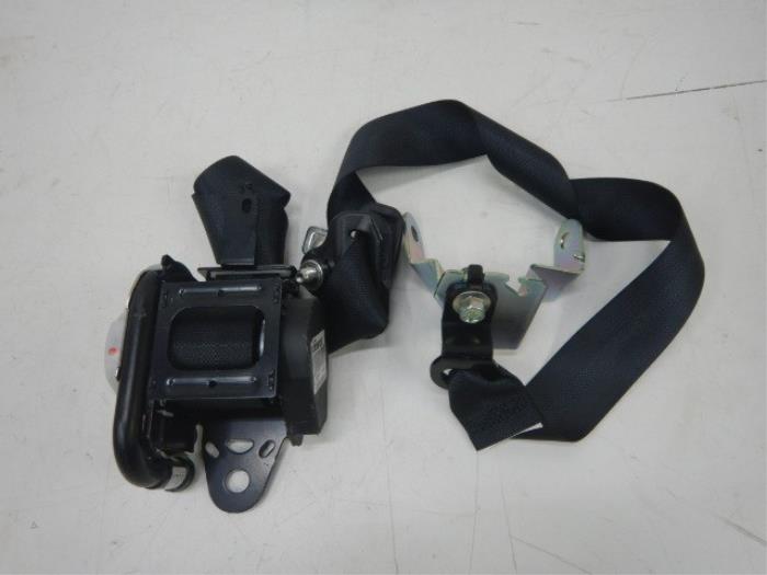 Nissan Leaf II ZE1 Gordel Links-voor