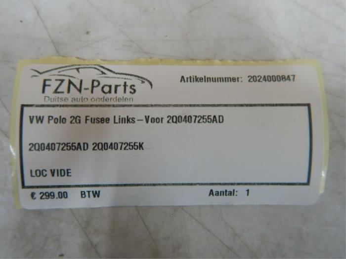 VW Polo 2G Fusee Links-Voor