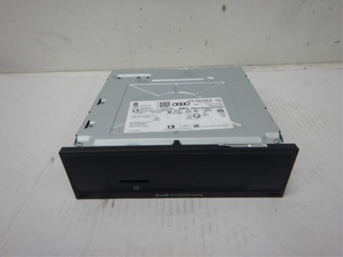 Audi A1 82A Regelunit Multimedia Radio Navigatie