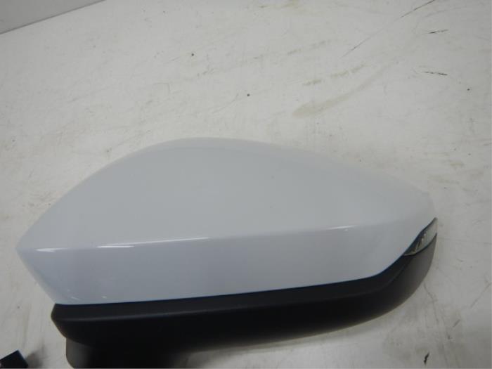 Audi A3 8Y Sportback Spiegel Links