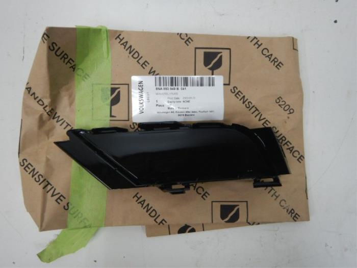 VW Tiguan 5NA R-Line Voorbumper Inleg Links