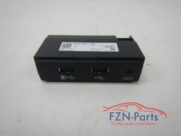 AUX/USB aansluiting Audi Q7 (22732793)