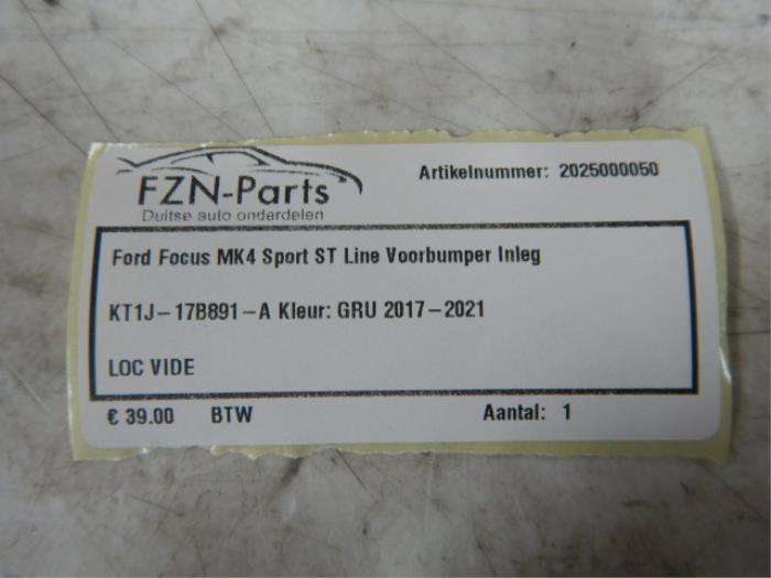 Ford Focus MK4 Sport ST Line Voorbumper Inleg