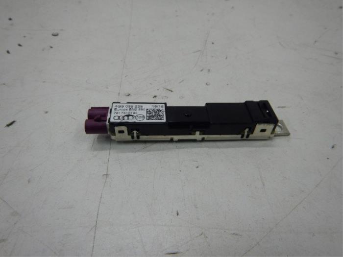 Antenne Versterker Audi A6 (22732644)