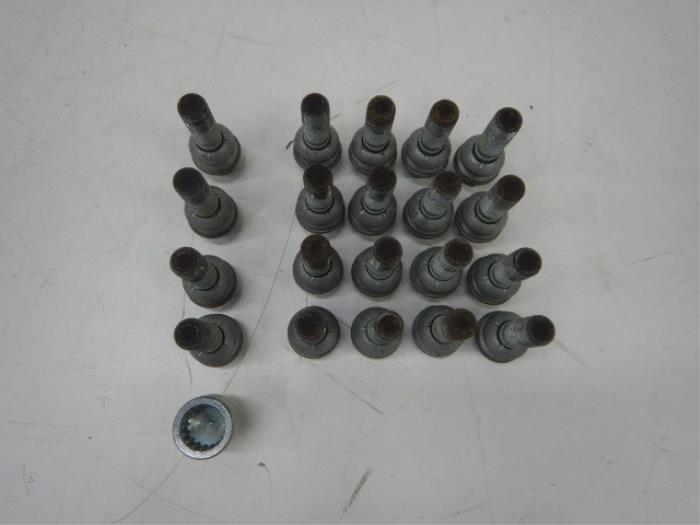 Wielbouten set Volkswagen Transporter (22743460)