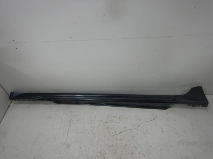 Zijskirt links Audi A7 (22727619)