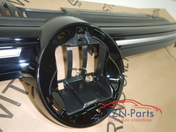 Grille Volkswagen Golf (22726692)