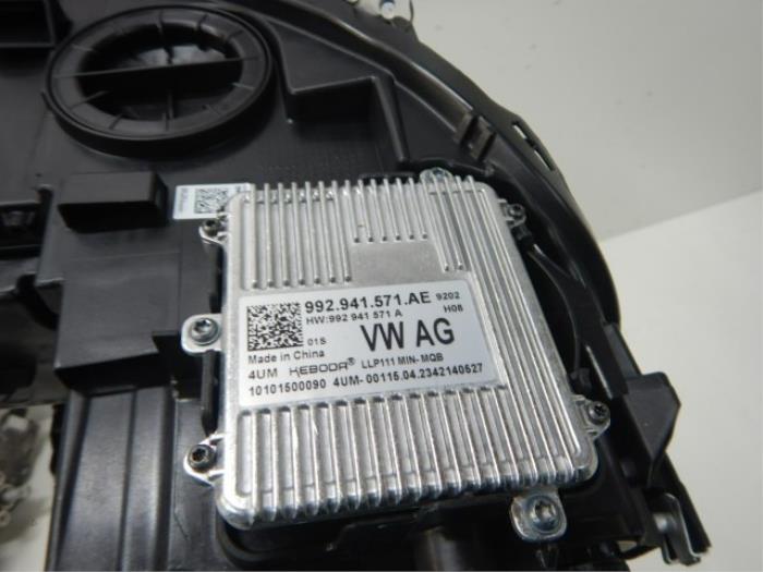 VW Golf 8 IQ Light Black Edition Koplamp Links L