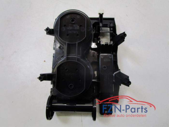 VW Passat B8 Bekerhouder Middenconsole